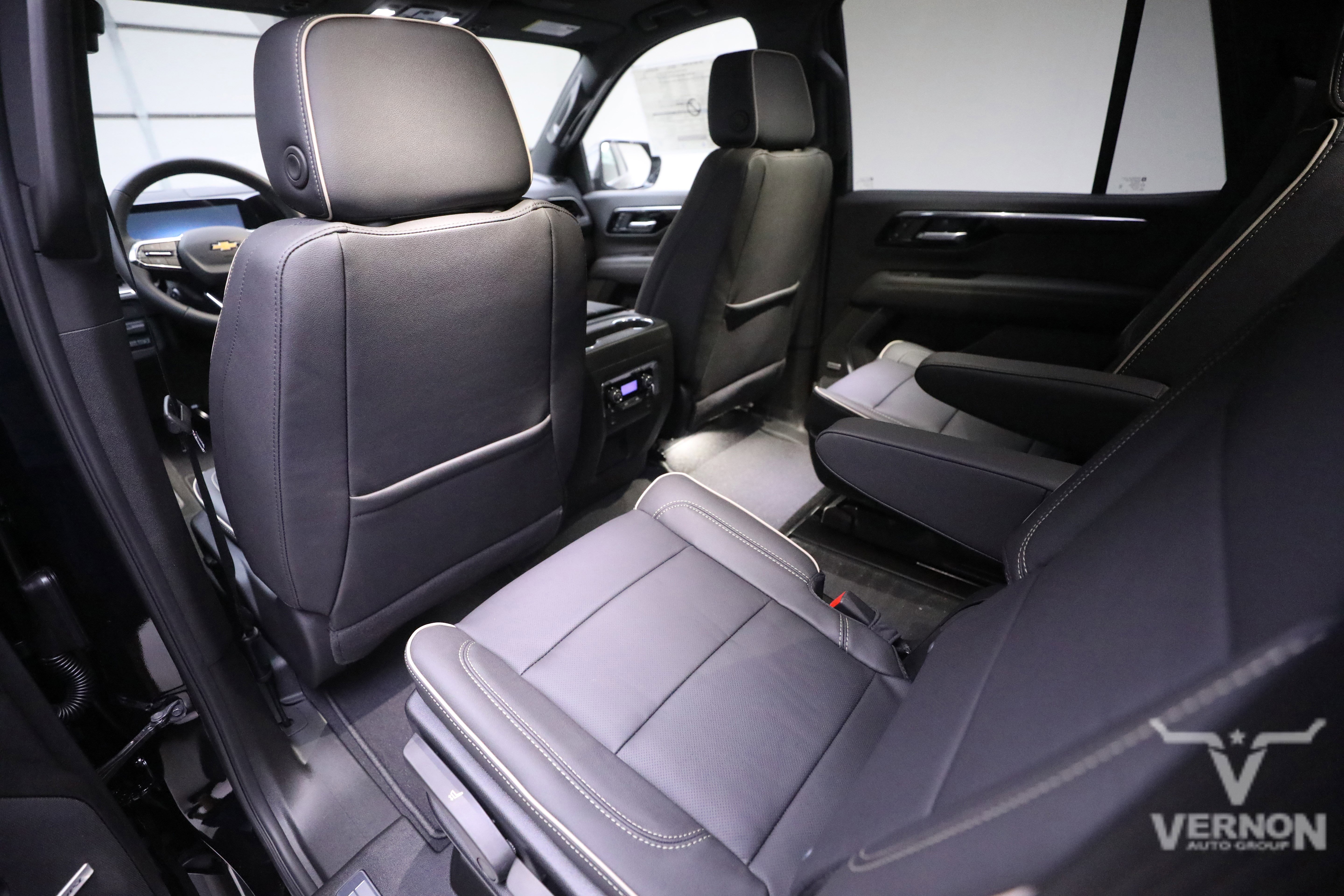 New 2026 Chevrolet Tahoe Premier w/ Sun And Tow Package image 9