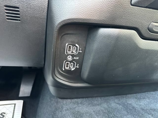 New 2026 RAM 1500 Express RWD image 20