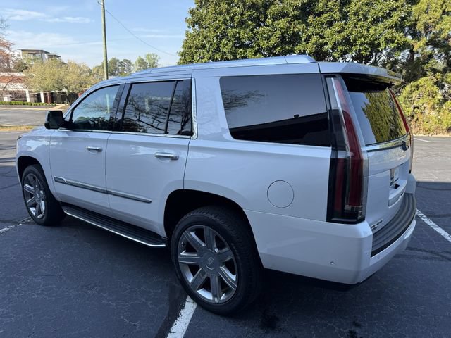 Used 2018 Cadillac Escalade Luxury RWD image 4