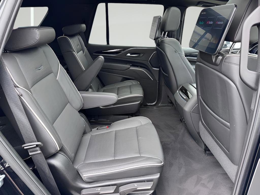 Used 2023 Cadillac Escalade Sport image 35