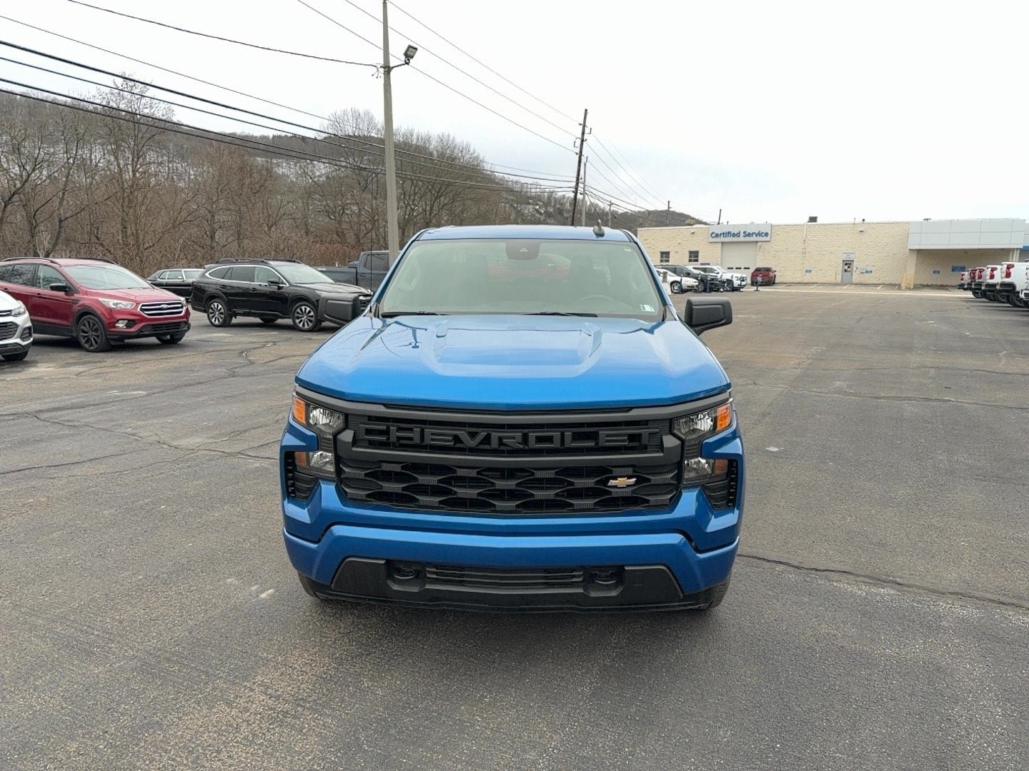 Used 2023 Chevrolet Silverado 1500 Custom AWD/4WD image 2
