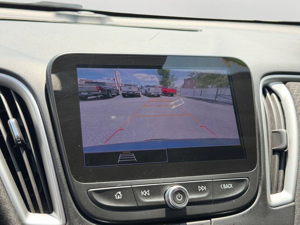 Used 2023 Chevrolet Malibu LT FWD image 26
