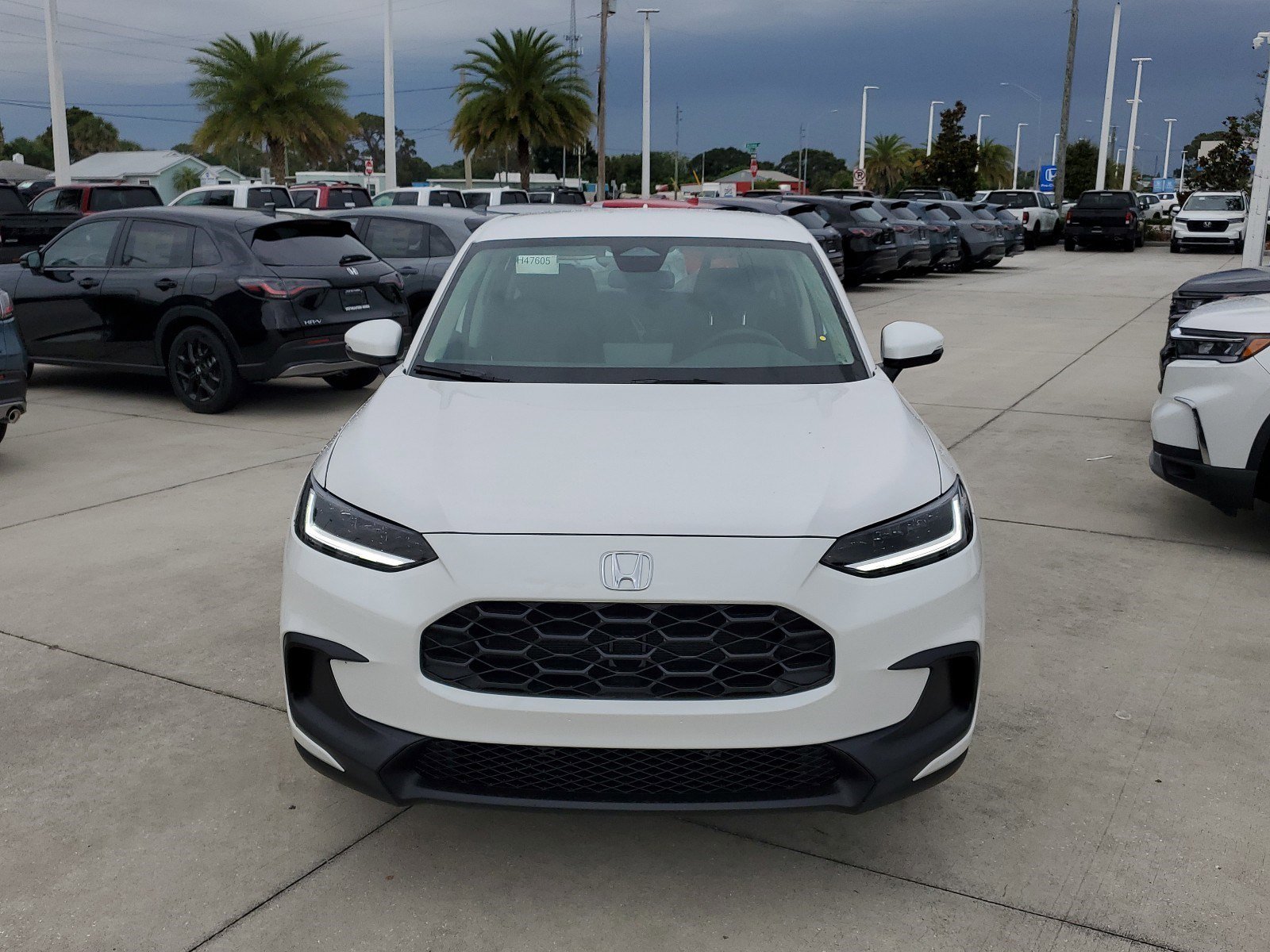 New 2024 Honda HR-V LX image 2