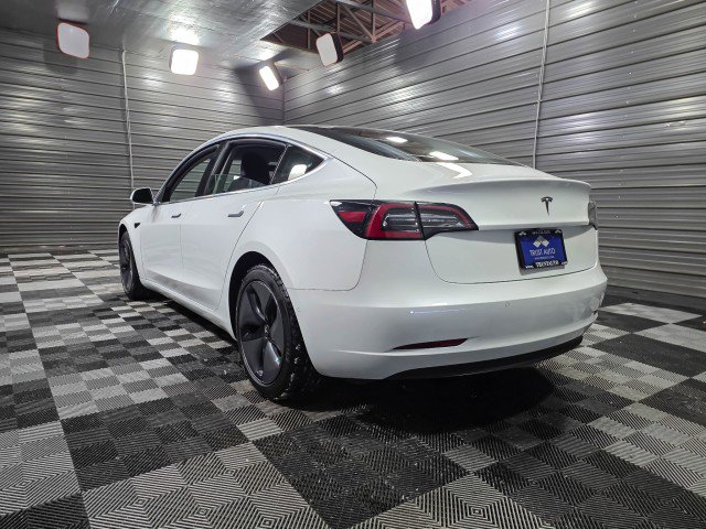 Used 2019 Tesla Model 3 Standard Range Plus image 7
