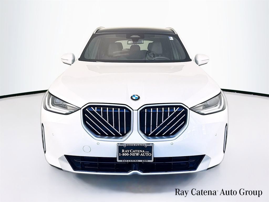 Used 2025 BMW X3 xDrive30i w/ Convenience Package image 2