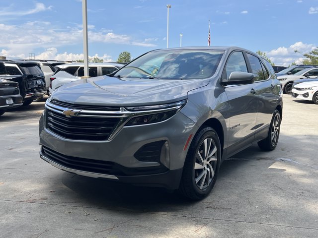 Used 2024 Chevrolet Equinox LT FWD image 2