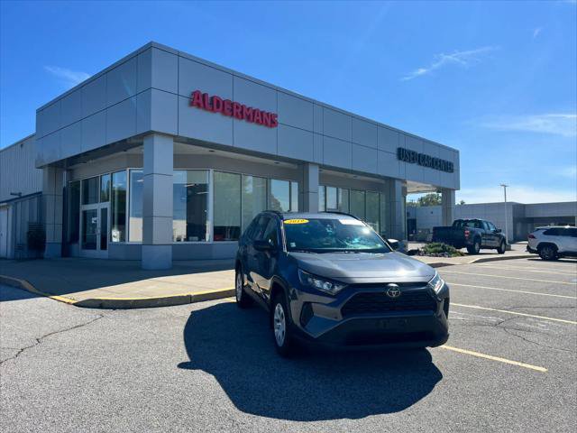 Certified 2019 Toyota RAV4 LE w/ Carpet Mat Package AWD/4WD image 1