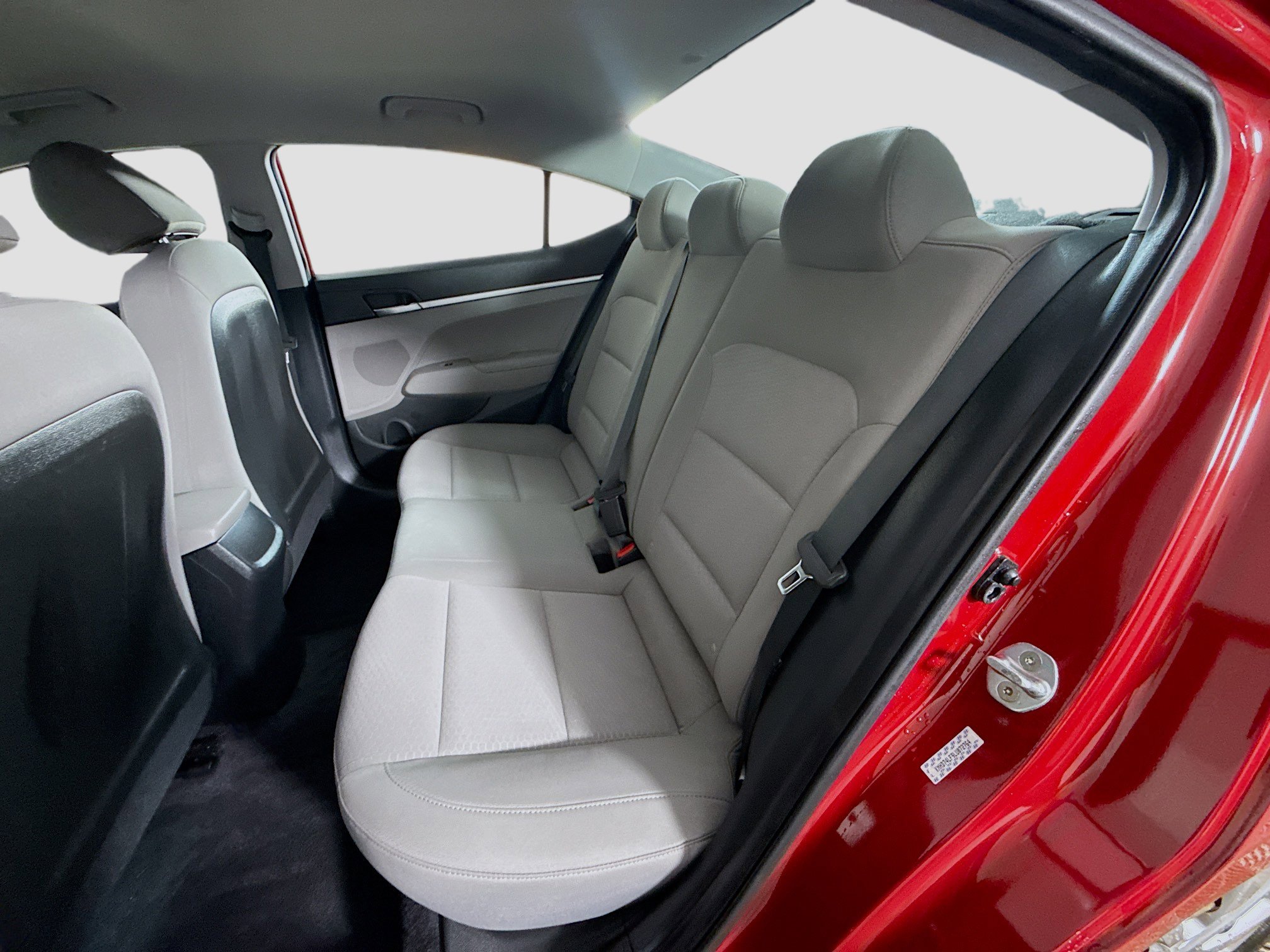 Used 2020 Hyundai Elantra SE image 24