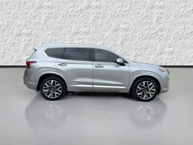 Used 2023 Hyundai Santa Fe Calligraphy FWD image 2