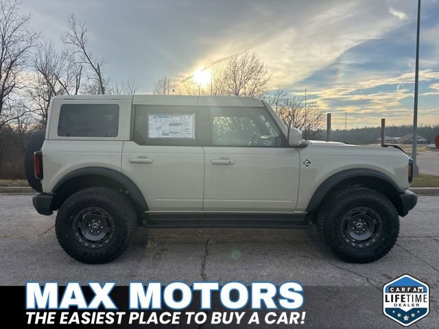 New 2025 Ford Bronco Outer Banks w/ Sasquatch Package image 25