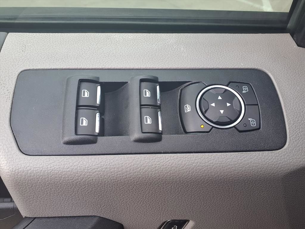 Used 2017 Ford F150 XL w/ Equipment Group 101A Mid AWD/4WD image 11