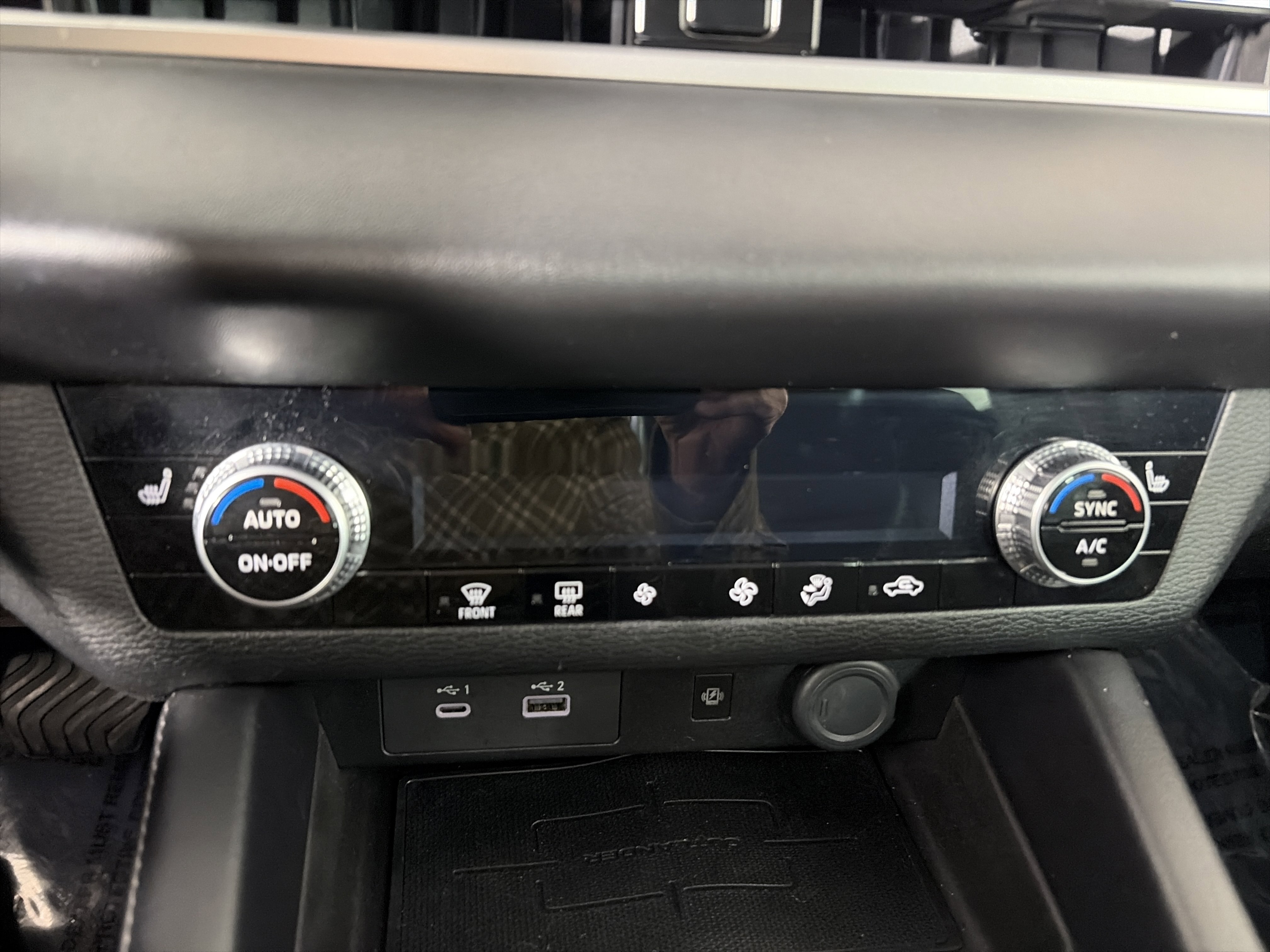 Used 2022 Mitsubishi Outlander SE image 24