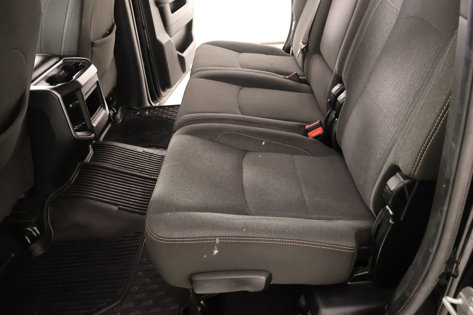 Used 2019 RAM 2500 Big Horn w/ Black Appearance Package image 12