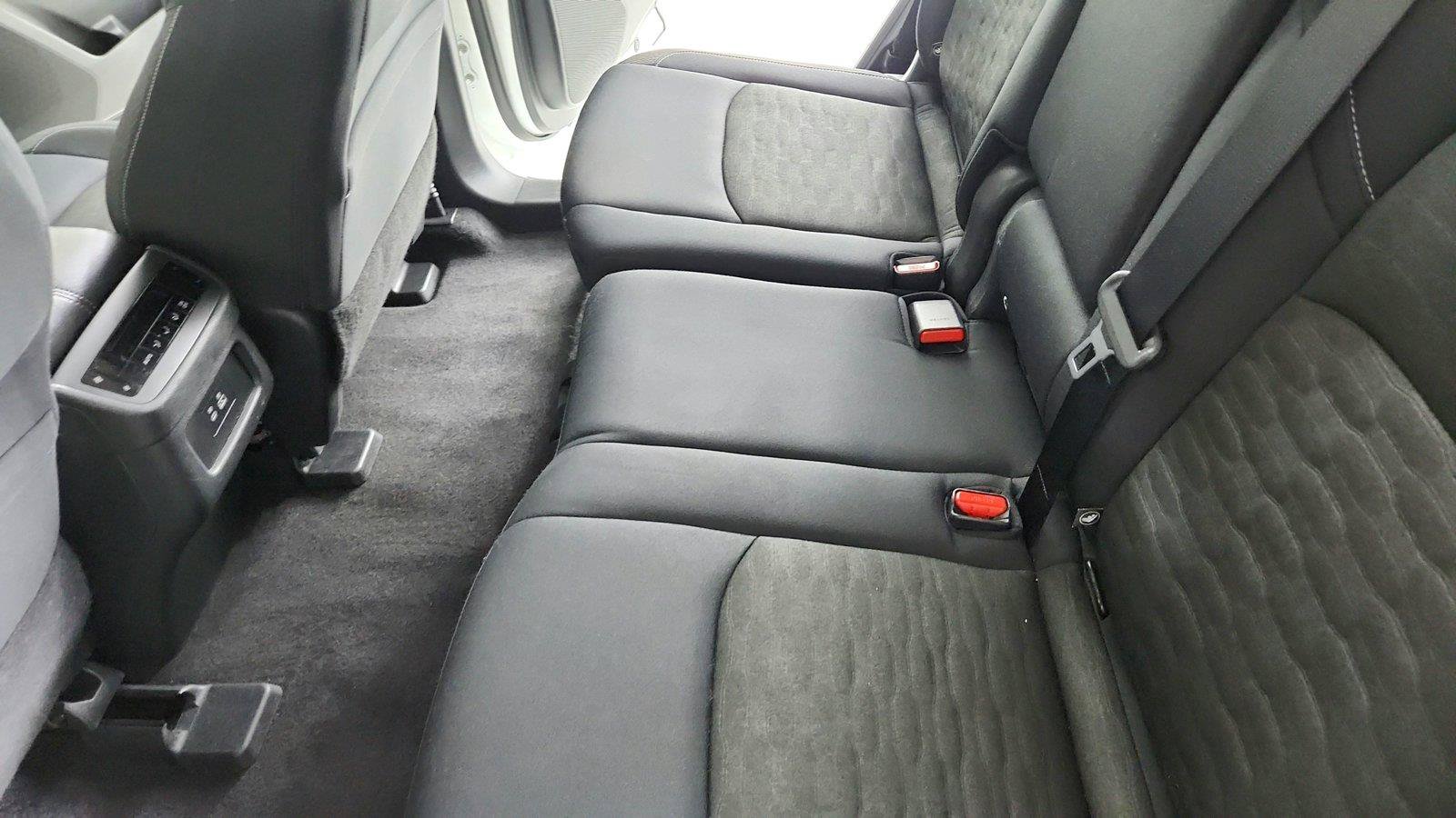 Certified 2025 Nissan Pathfinder SV FWD image 22