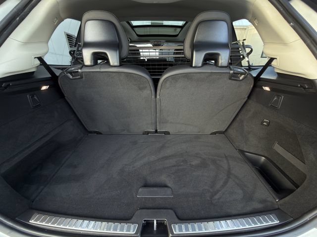 Used 2025 Volvo XC90 B6 Plus AWD/4WD image 31