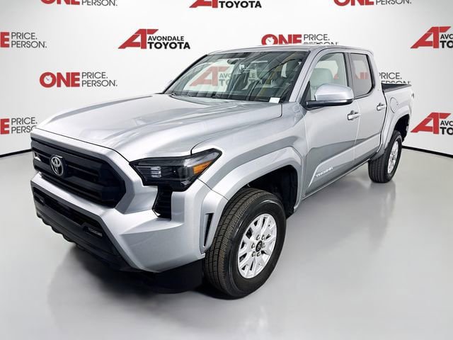 Certified 2024 Toyota Tacoma SR5 AWD/4WD image 3