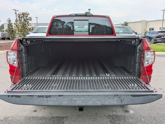 Used 2017 Nissan Titan Platinum Reserve RWD image 13