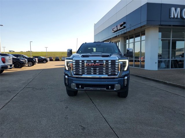 New 2026 GMC Sierra 2500 Denali w/ Denali Reserve Package image 2