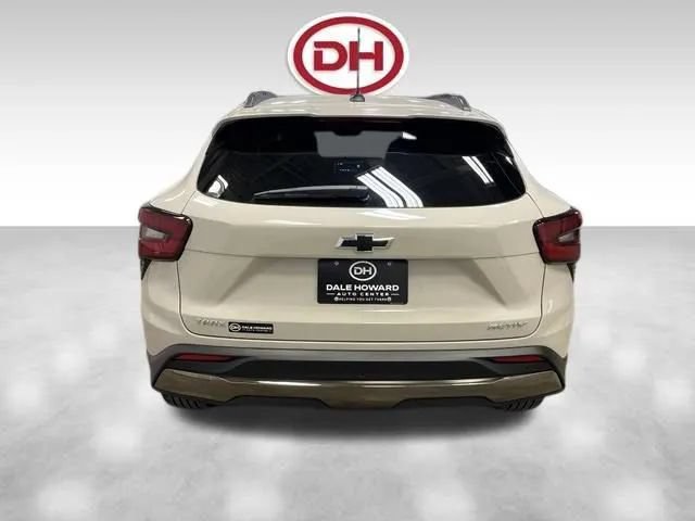 New 2026 Chevrolet Trax ACTIV w/ Driver Confidence Package FWD image 10