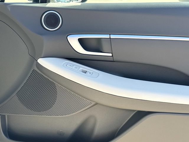 New 2026 Hyundai Sonata SEL FWD image 17