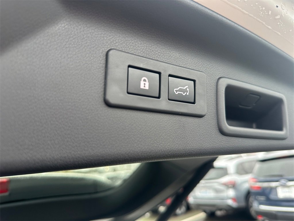 Certified 2025 Subaru Forester Limited w/ Popular Package #1 image 21