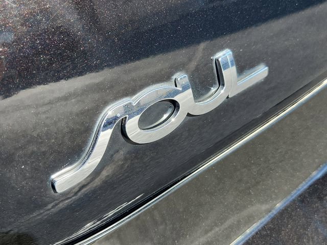 Used 2019 Kia Soul image 17