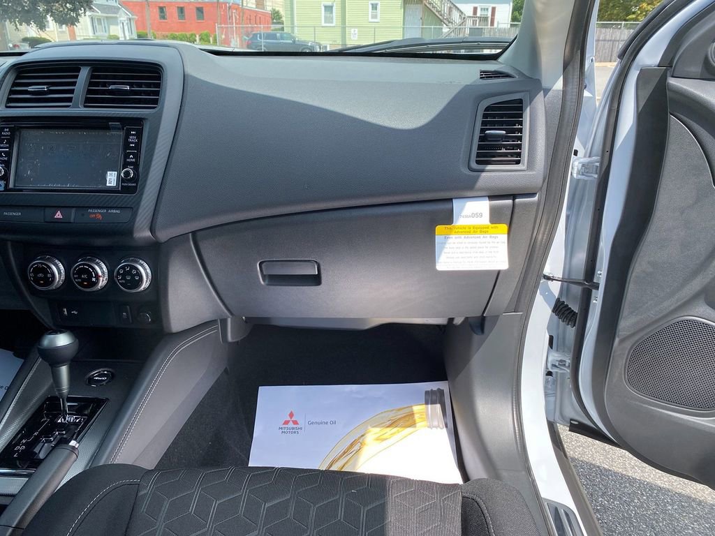 New 2025 Mitsubishi Outlander Sport ES image 28