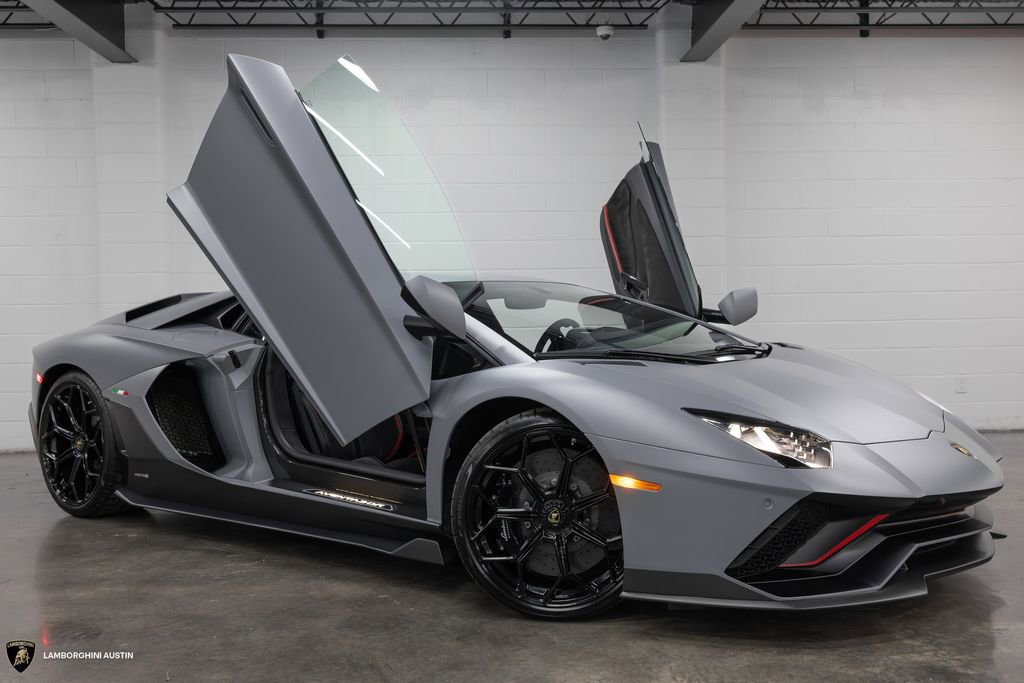 Used 2022 Lamborghini Aventador LP 780-4 Ultimae image 2
