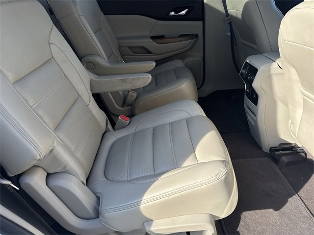 Certified 2017 GMC Acadia Denali w/ Technology Package image 28