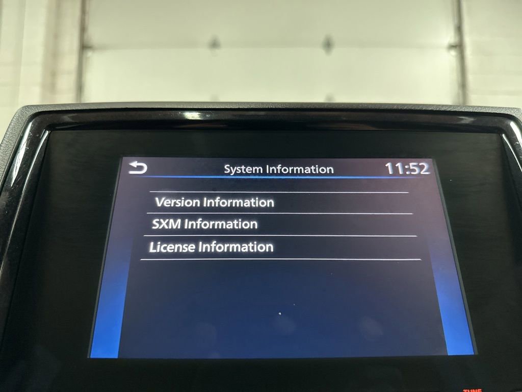 Used 2022 Nissan Frontier SV w/ Technology Package image 31