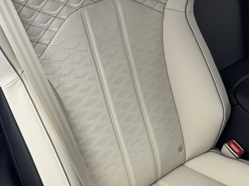 New 2026 Bentley Flying Spur Plug-In Hybrid image 57