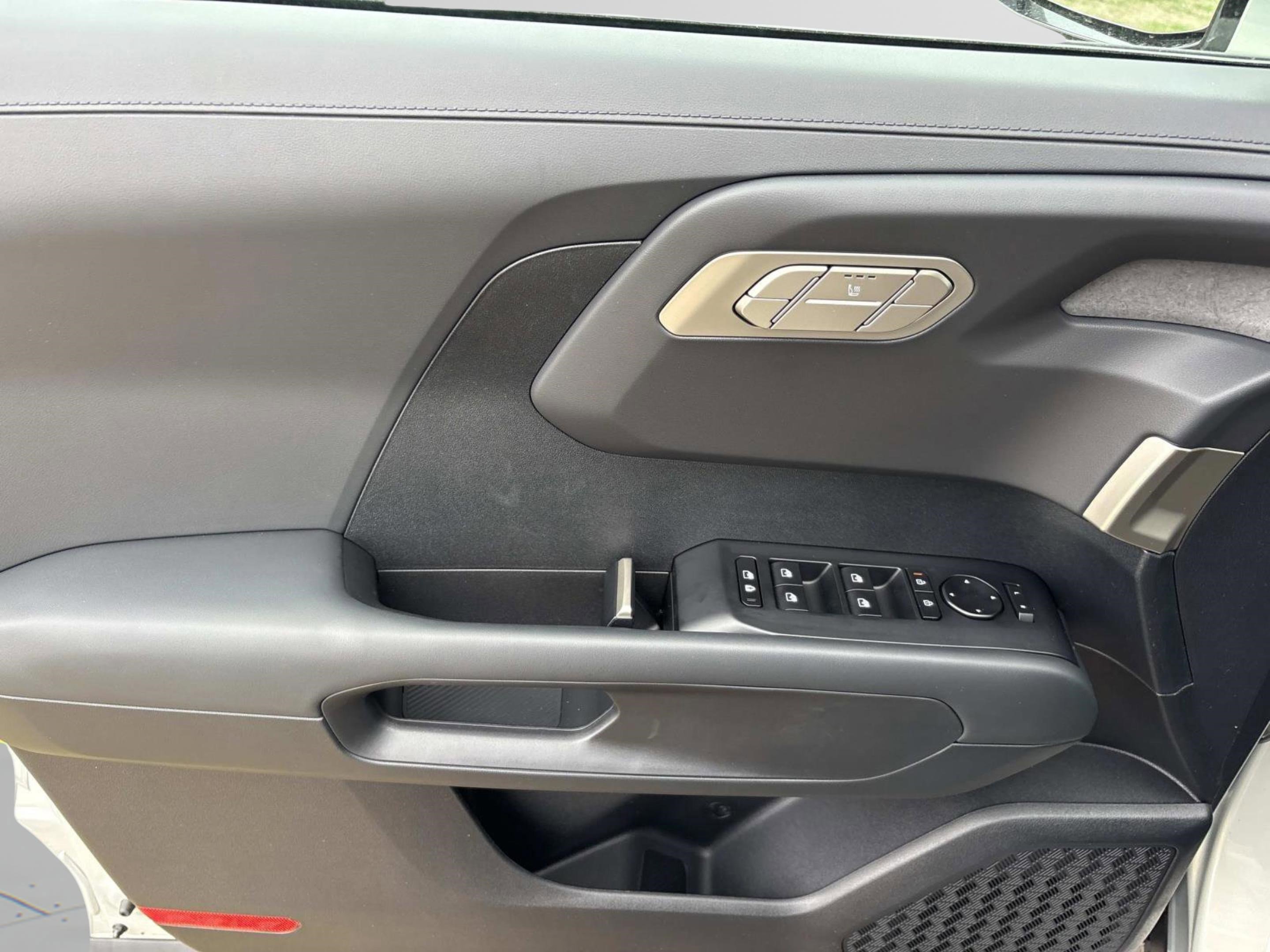 New 2027 Kia Telluride S image 21