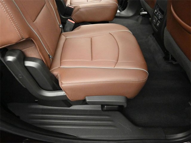 Used 2021 Buick Enclave Avenir w/ Avenir Technology Package image 28