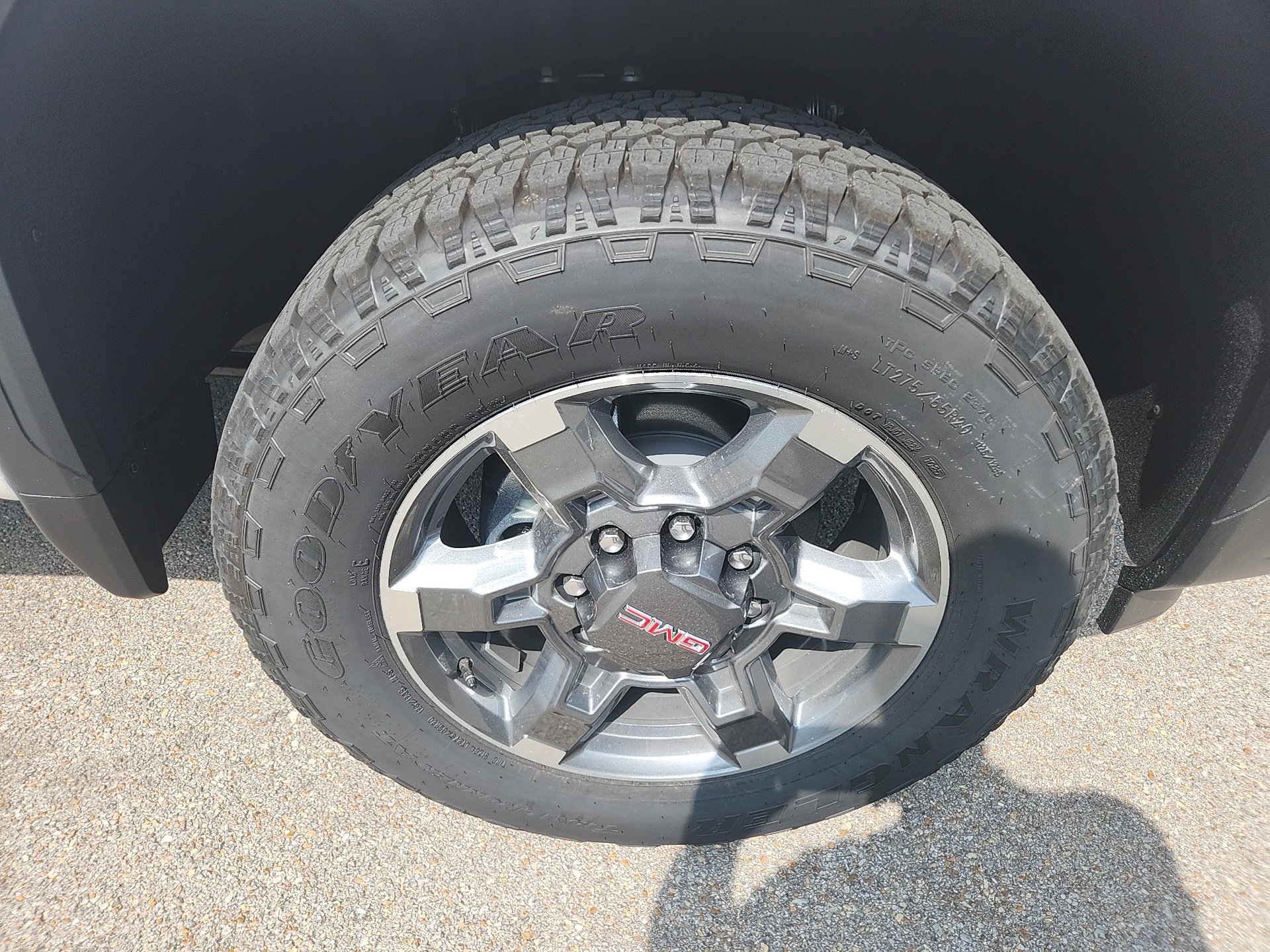 New 2025 GMC Sierra 2500 SLT w/ SLT Convenience Package image 12