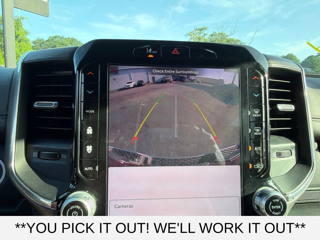 Used 2025 RAM 1500 Laramie AWD/4WD image 12