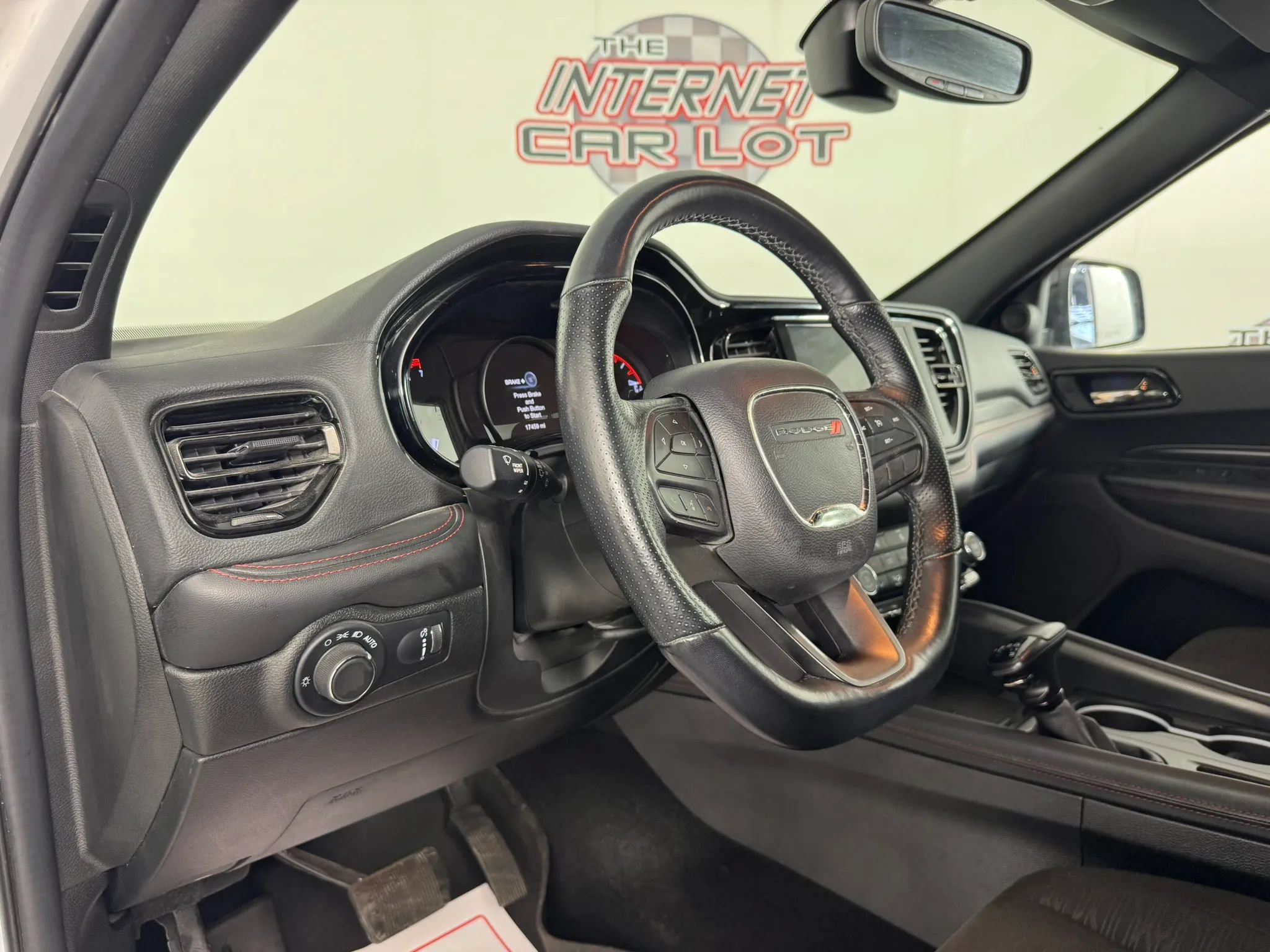 Used 2024 Dodge Durango R/T w/ Tow 'N Go Package AWD/4WD image 10