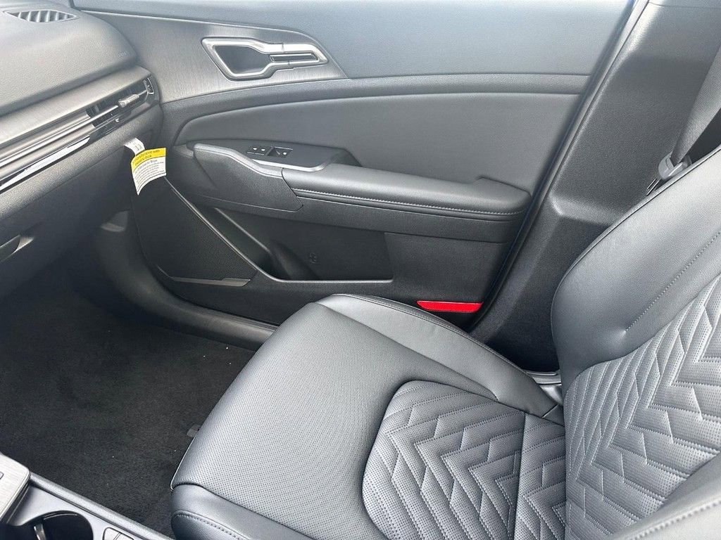 New 2026 Kia Sportage X-Line w/ X-Line Premium Package image 17