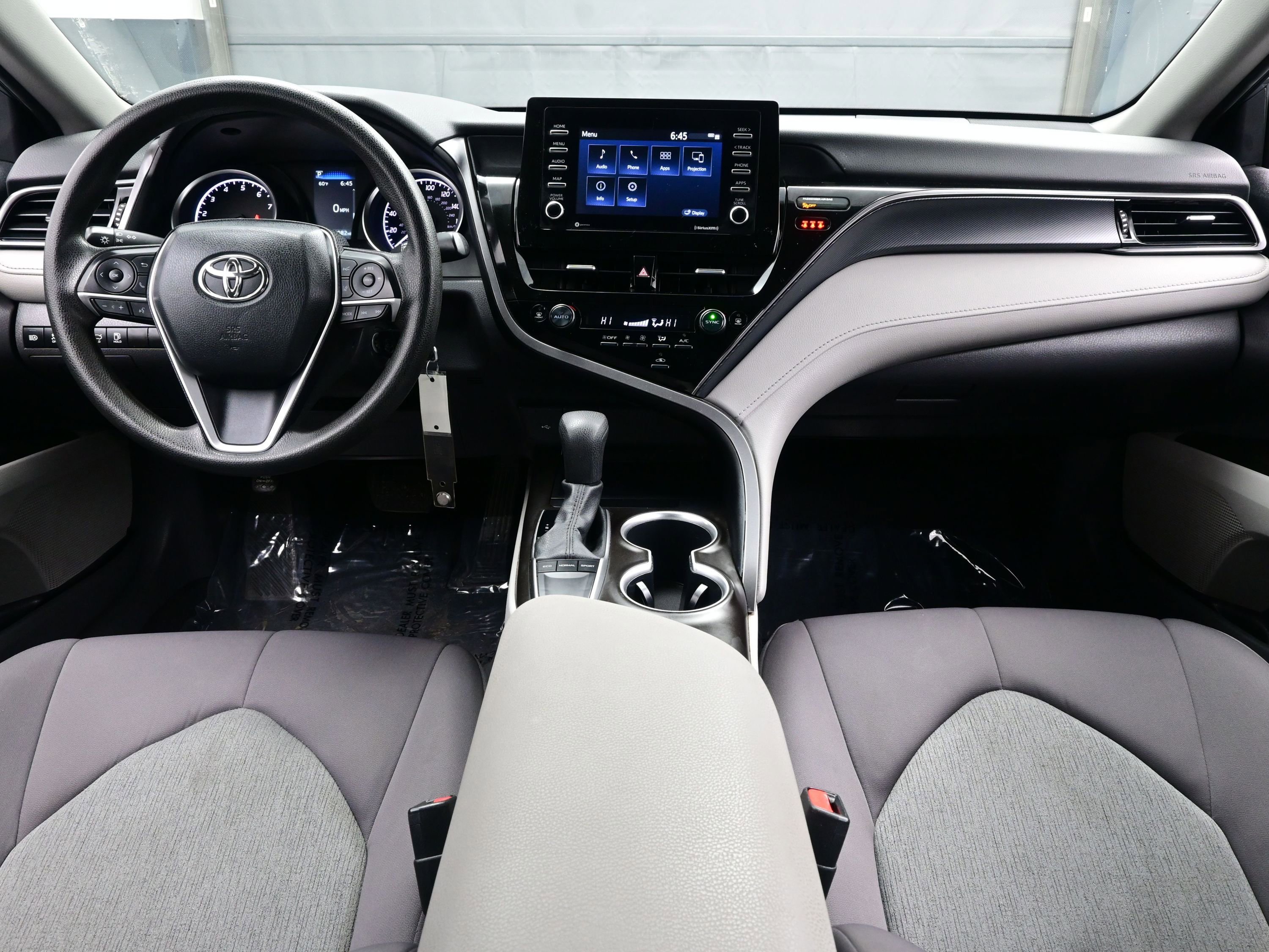 Used 2024 Toyota Camry LE image 17