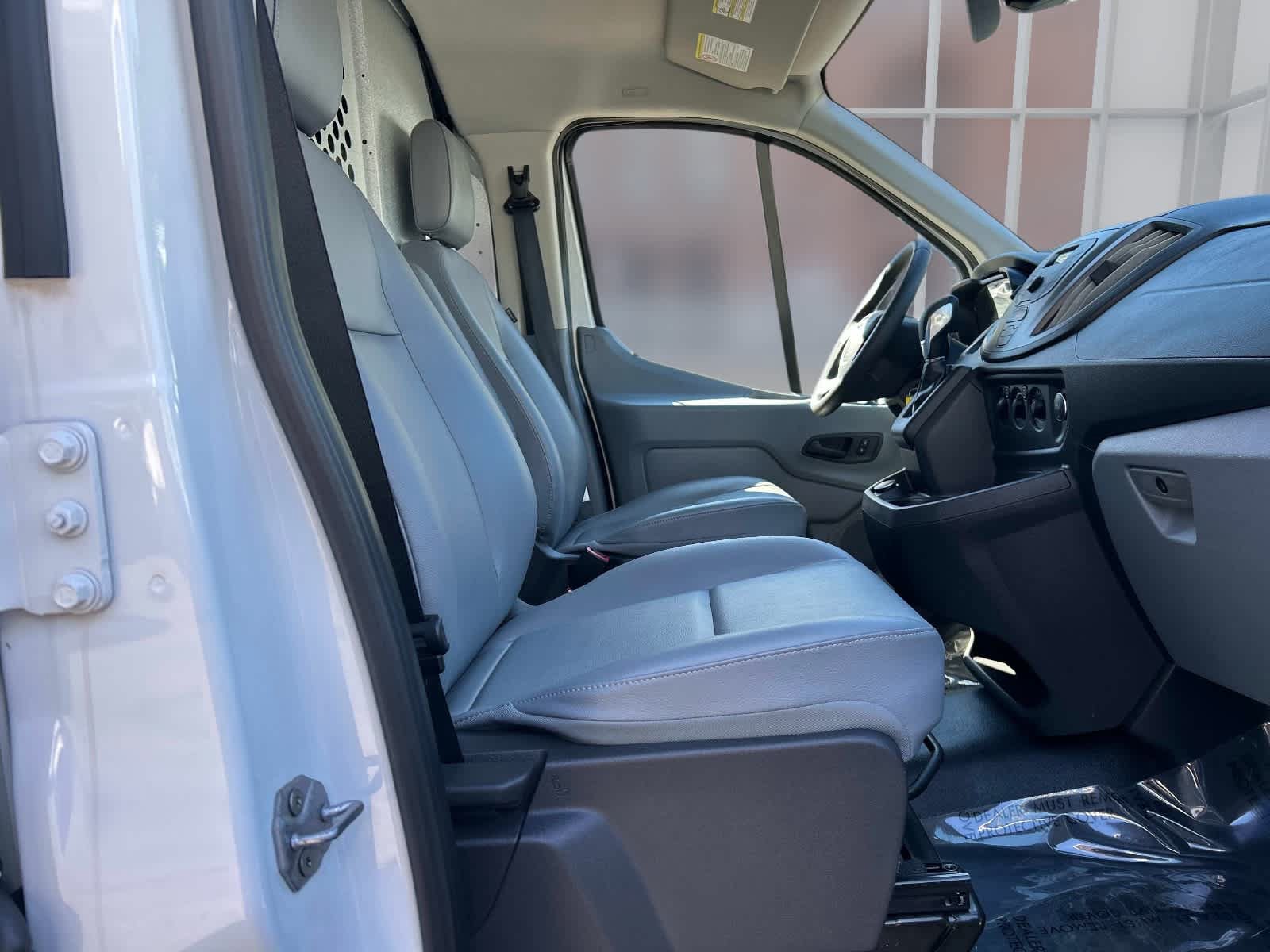 Used 2019 Ford Transit 150 130 Low Roof RWD image 20