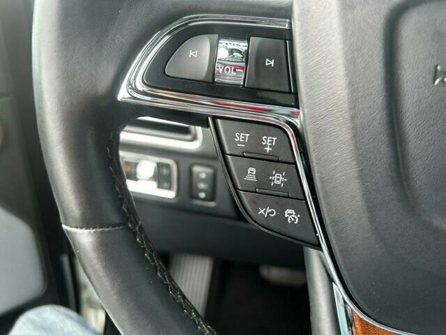 Used 2023 Lincoln Navigator L Black Label image 27
