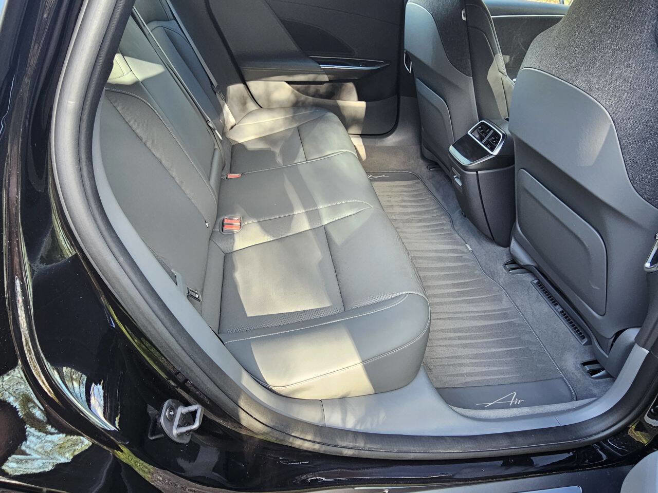 Used 2024 Lucid Air Pure image 9