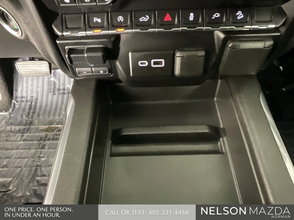 Used 2020 Chevrolet Silverado 1500 LTZ w/ LTZ Texas Edition image 35