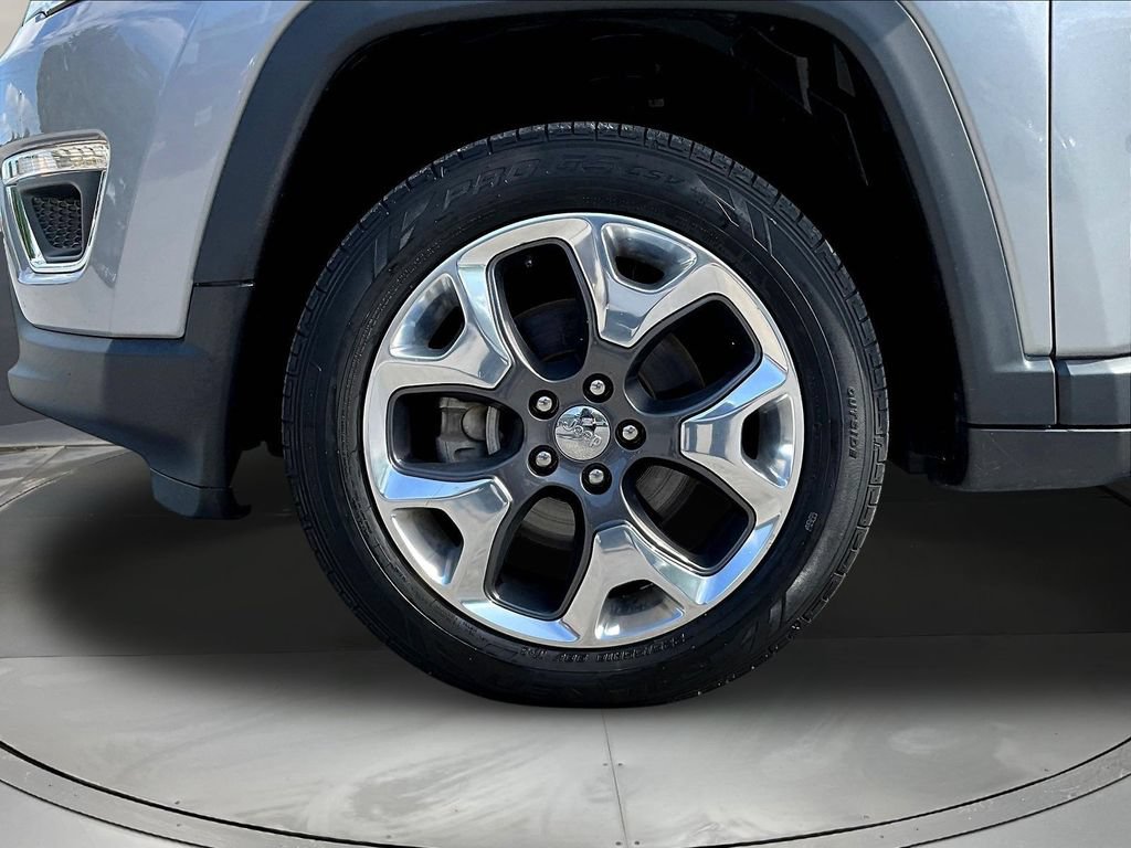 Used 2019 Jeep Compass Limited AWD/4WD image 35