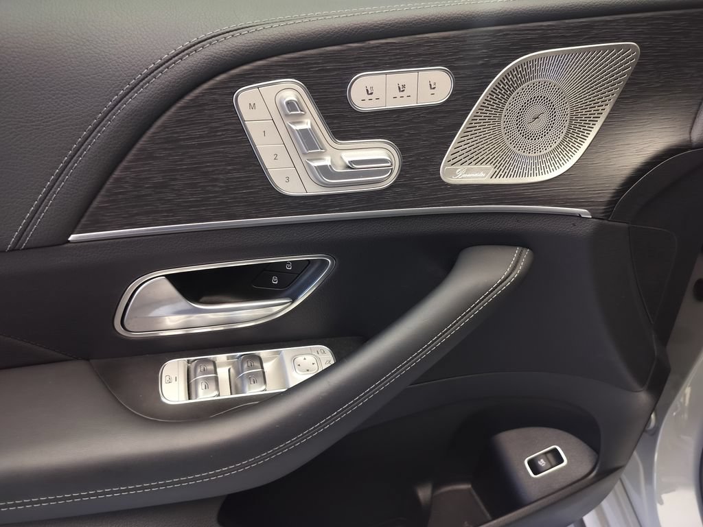 Used 2024 Mercedes-Benz GLE 53 AMG 4MATIC Coupe image 11