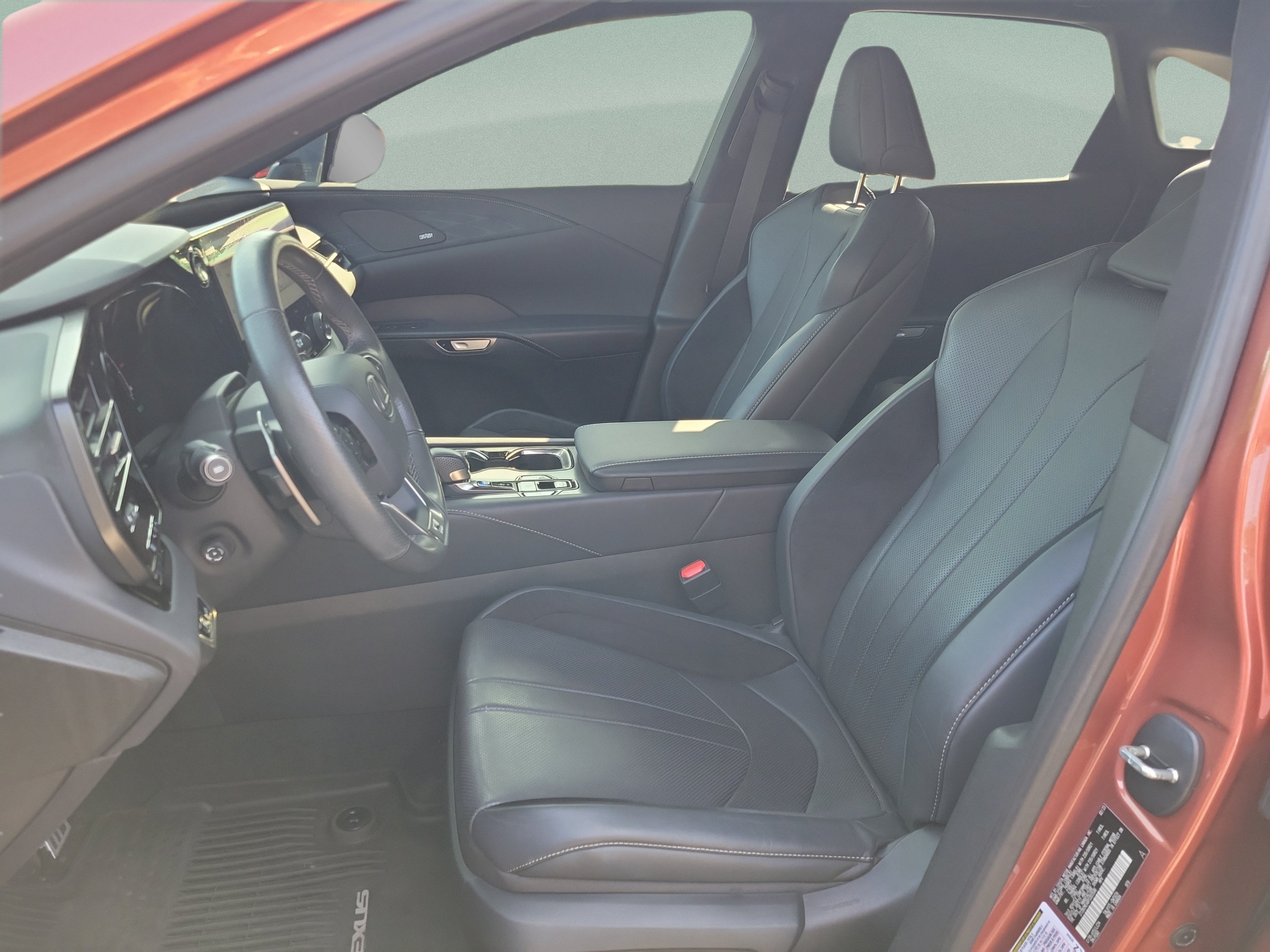 Used 2023 Lexus RX 500h F Sport w/ Accessory Package (Z1) AWD/4WD image 9