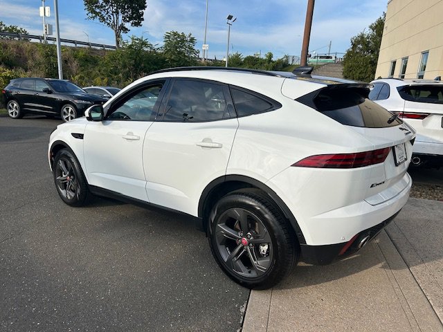 Certified 2022 Jaguar E-PACE SE image 5