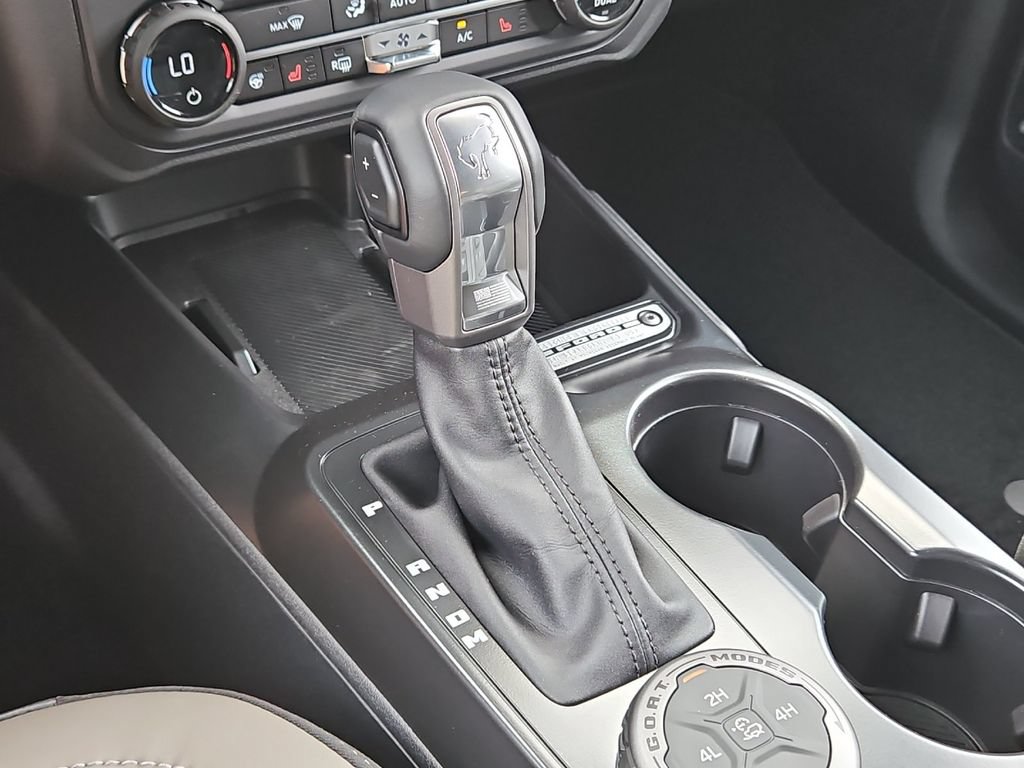 New 2026 Ford Bronco Outer Banks AWD/4WD image 21