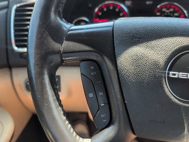 Used 2012 GMC Acadia Denali AWD/4WD image 21