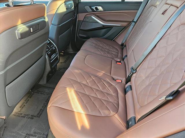 New 2026 BMW X5 xDrive50e w/ Climate Comfort Package image 17