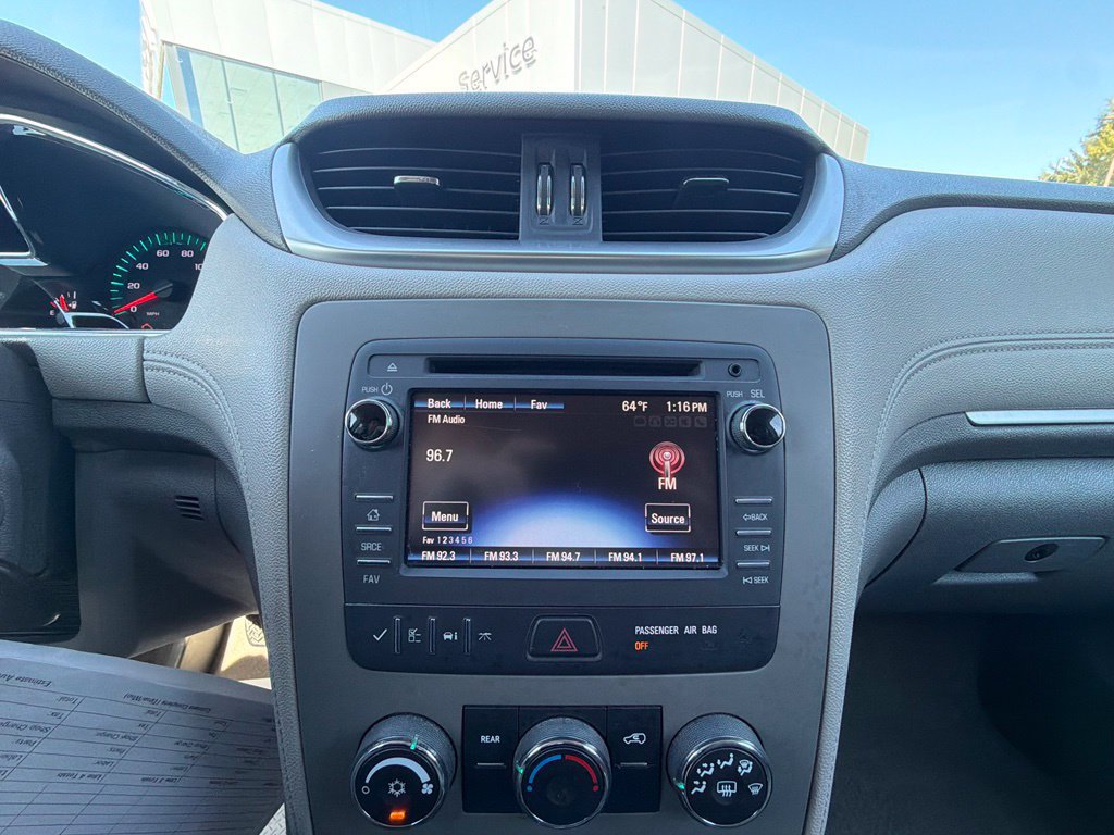 Used 2015 Chevrolet Traverse LS FWD image 9